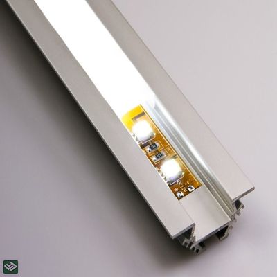 La poudre de la Manche du style LED d'U a enduit les profils en aluminium d'extrusion